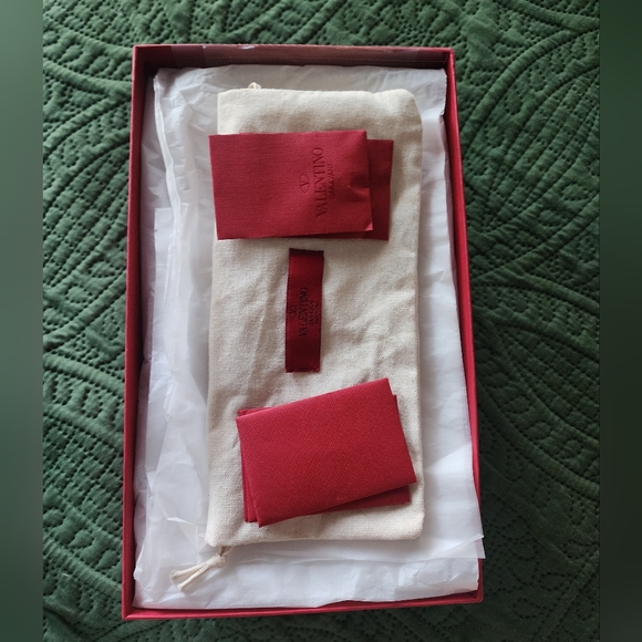 Rockstud Jelly Sandals - Picture 12 of 13